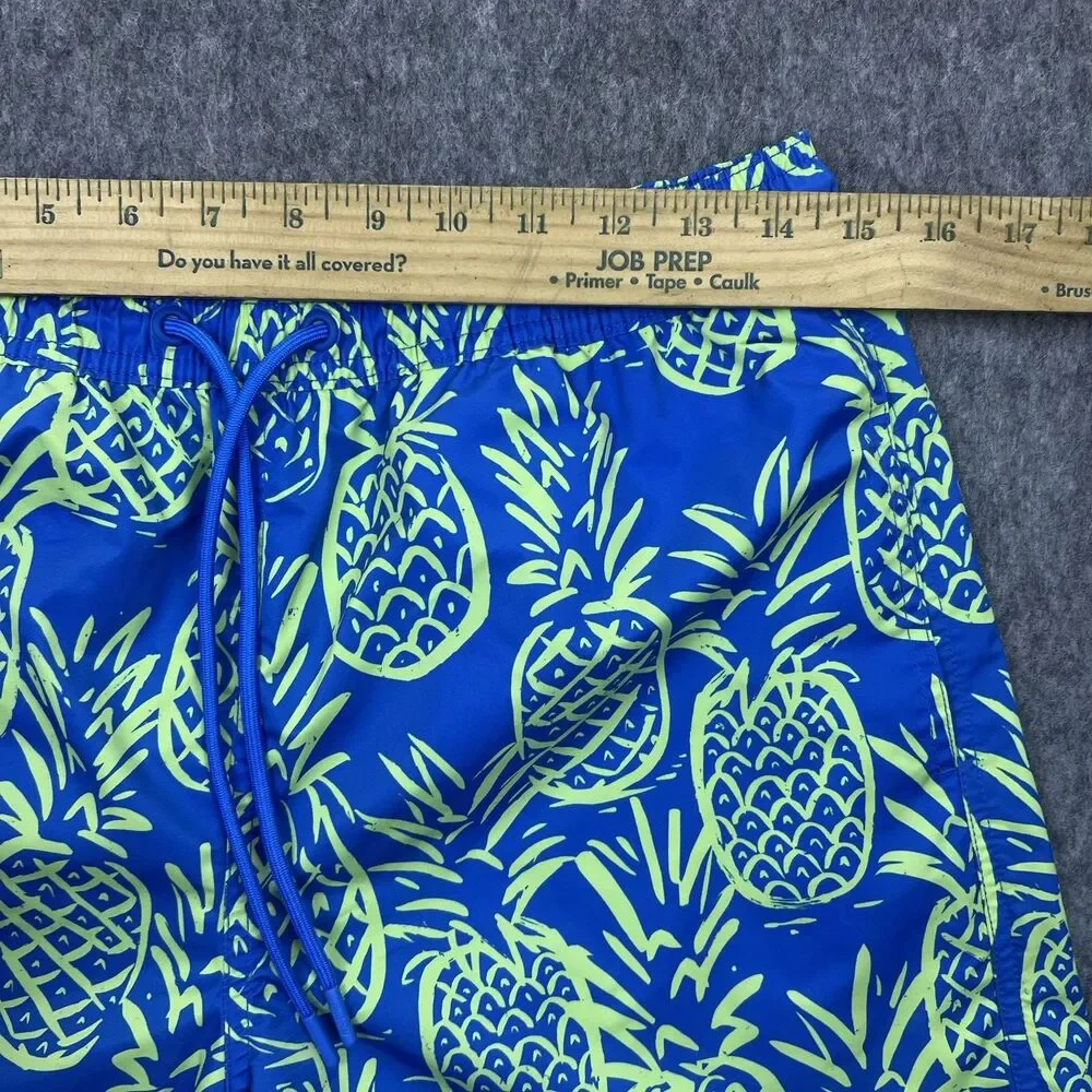 Chubbies Men's Swim Trunks Blue Pineapple Print Mesh Lined Quick Dry Size Medium